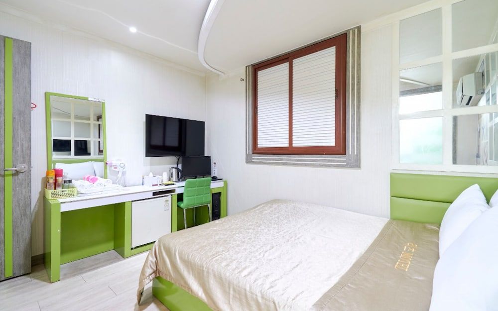 undefined Bulgwang Ritz Hotel 6