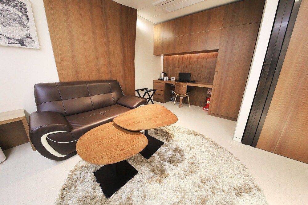 Yeoksam Rich Well Room (Deluxe (Free use of Netflix Disney+ T) 17