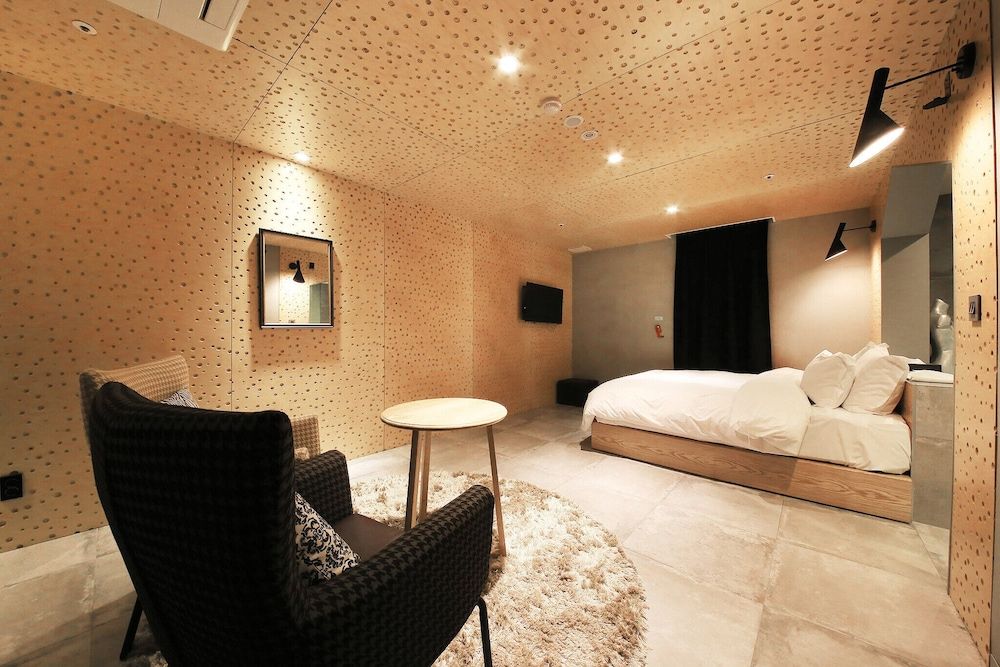 Yeoksam Rich Well Room (Deluxe (Free use of Netflix Disney+ T) 22