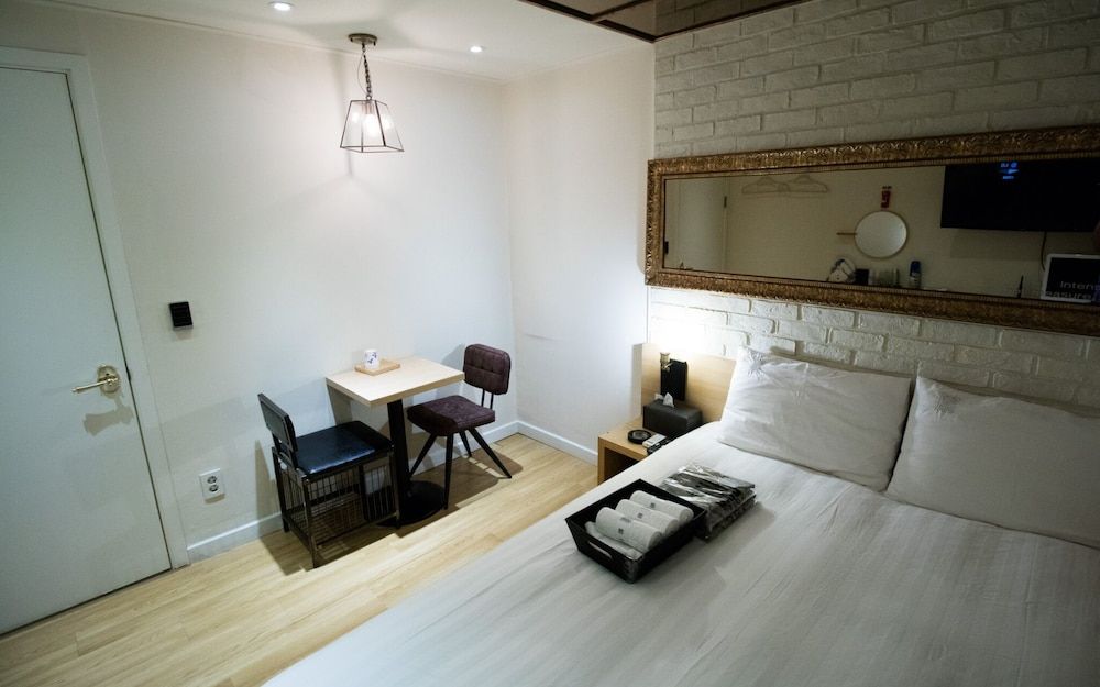 Nonhyeon All In Room (Standard B) 4