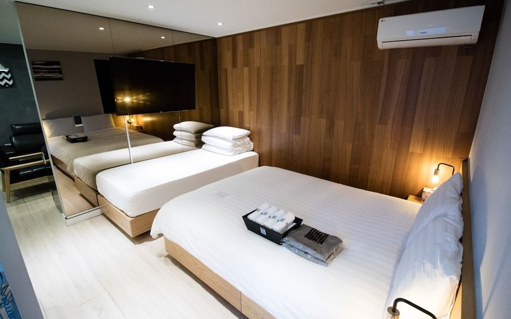 undefined Nonhyeon All In 5