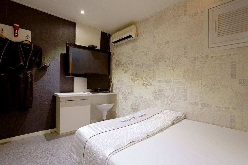 Gunja Amiga Room (General room (Netflix viewing / No pa) 18