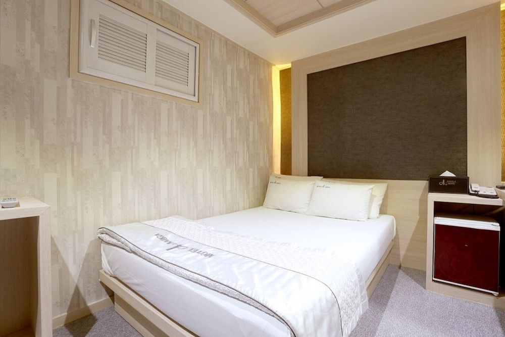 Gunja Amiga Room (General room (Netflix viewing / No pa) 7