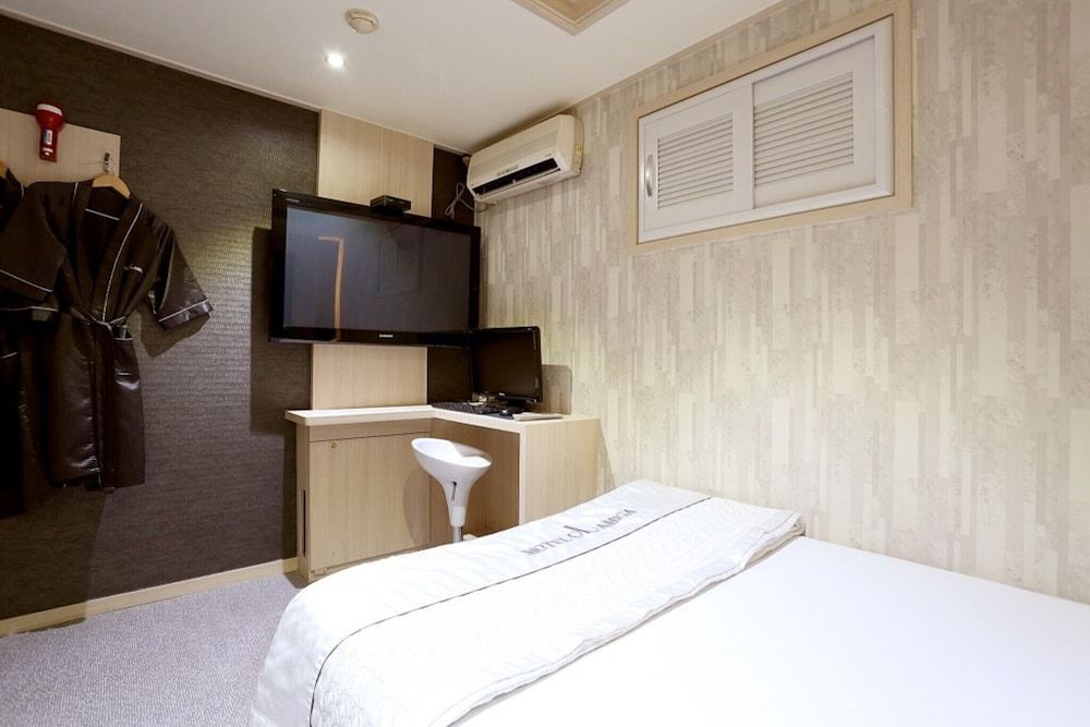 Gunja Amiga Room (General room (Netflix viewing / No pa)