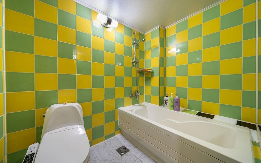 Jangan Hotel Gilbut Room (STANDARD - Consecutive nights possibl) 11