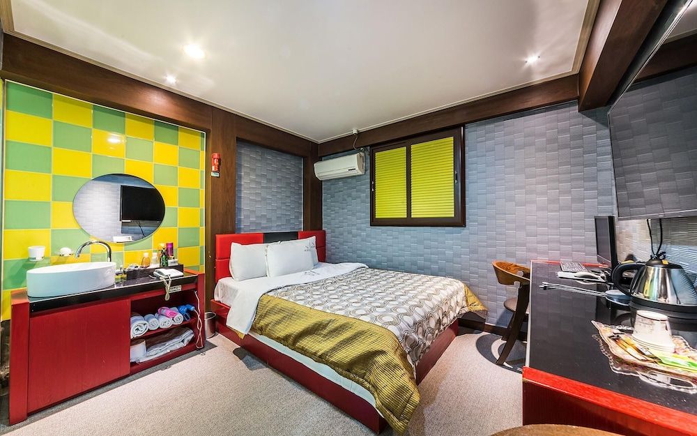 Jangan Hotel Gilbut Room (STANDARD - Consecutive nights possibl) 10