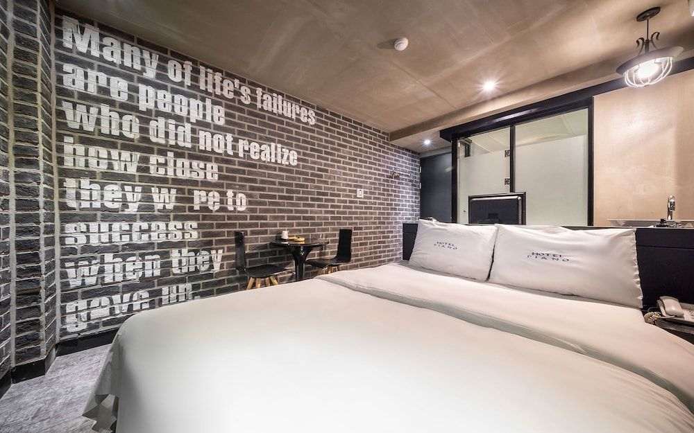 undefined Seongbuk Piano 5