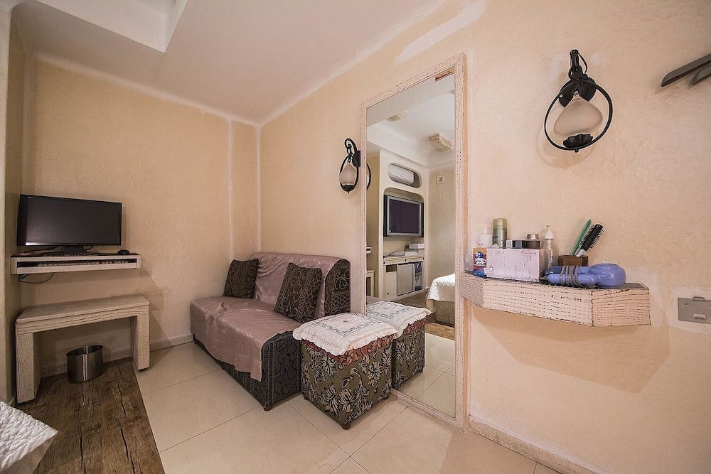 undefined Wangsipri Mir 6