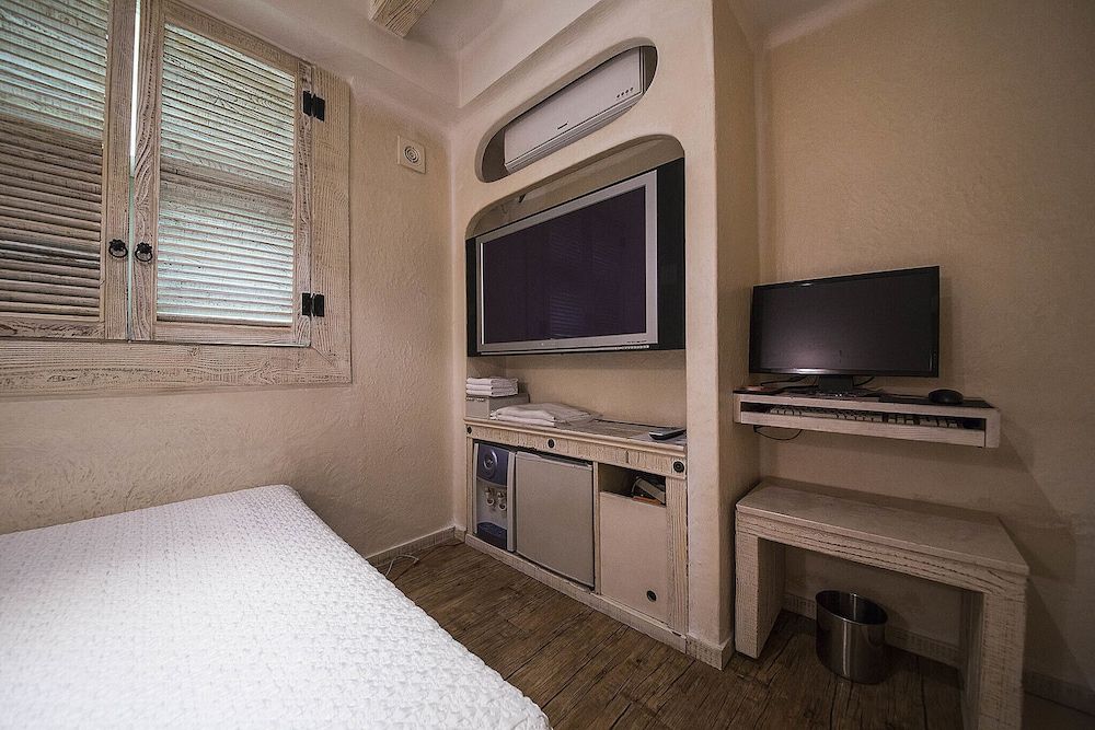 undefined Wangsipri Mir 5