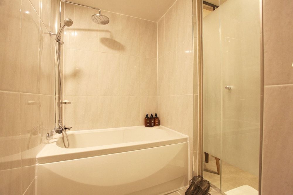 Myeonmok Choi Hotel Room (Premium (Free Netflix available in al) 15