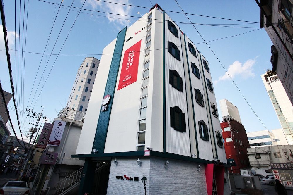 undefined Yaja Yeonsinnae Station