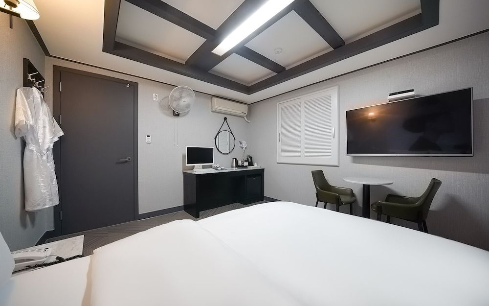 undefined Junggok Hera 6