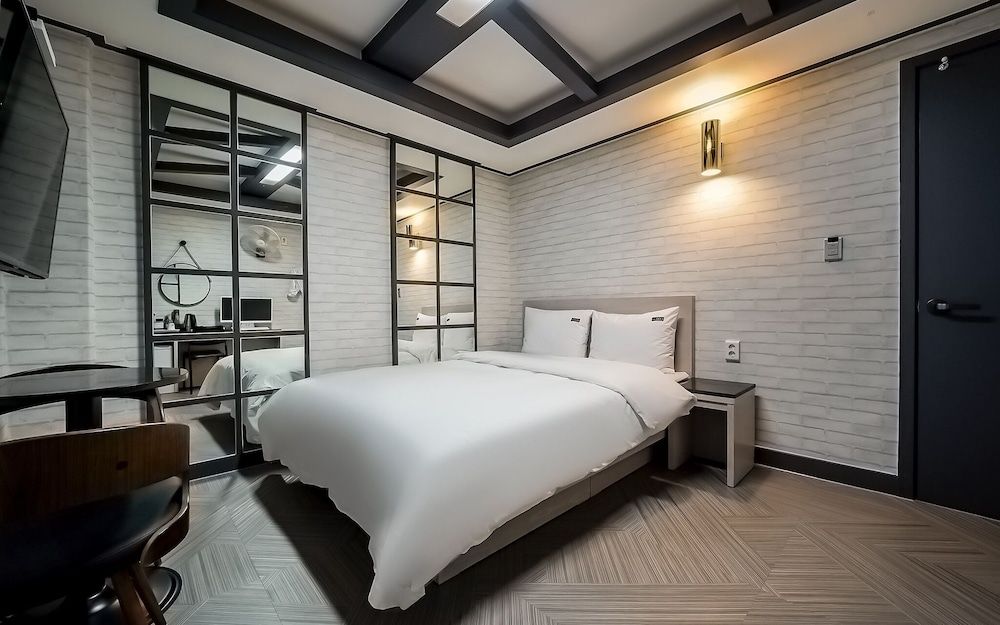 Junggok Hera Room (Standard Room)