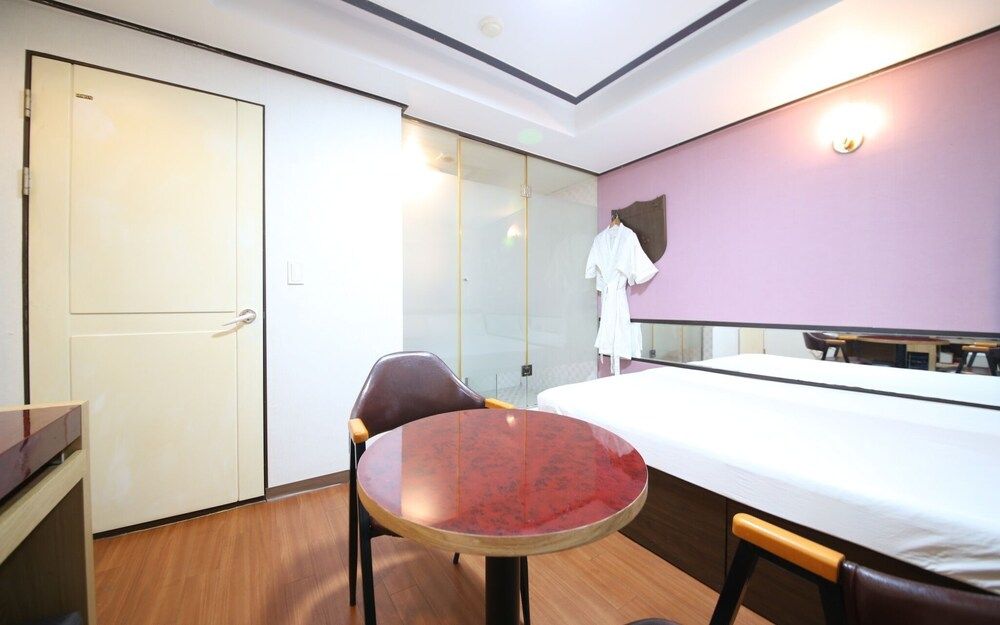 undefined Sillim Holiday 2