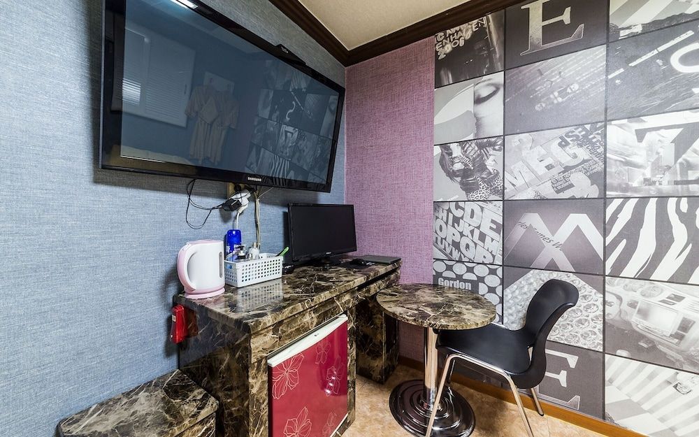 undefined Sillim Castle 3