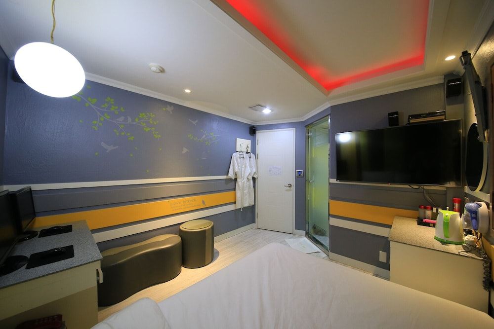 undefined Hwagok Cello 10