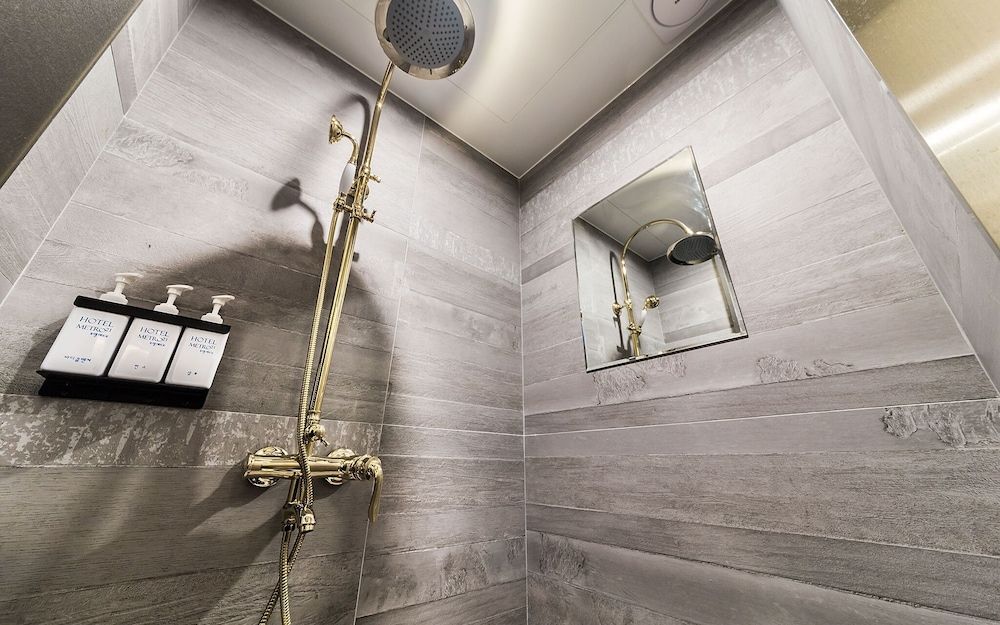 Sadang Metro21 Room (VIP (large whirlpool LG Styler/Netfli) 10