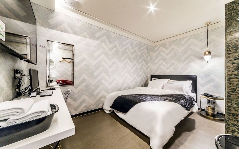 undefined Sadang Metro21 5