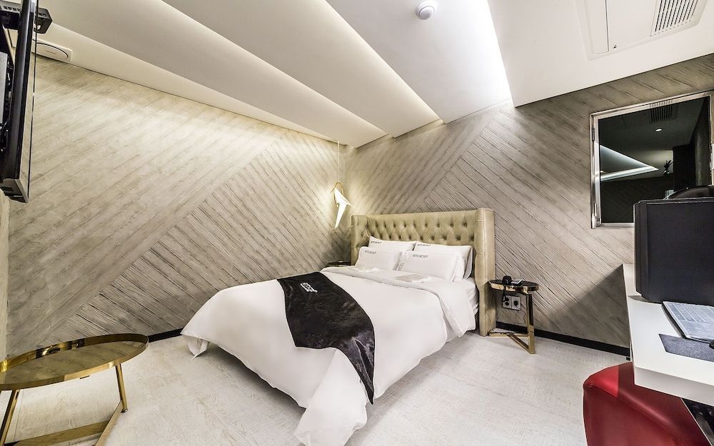 undefined Sadang Metro21 8