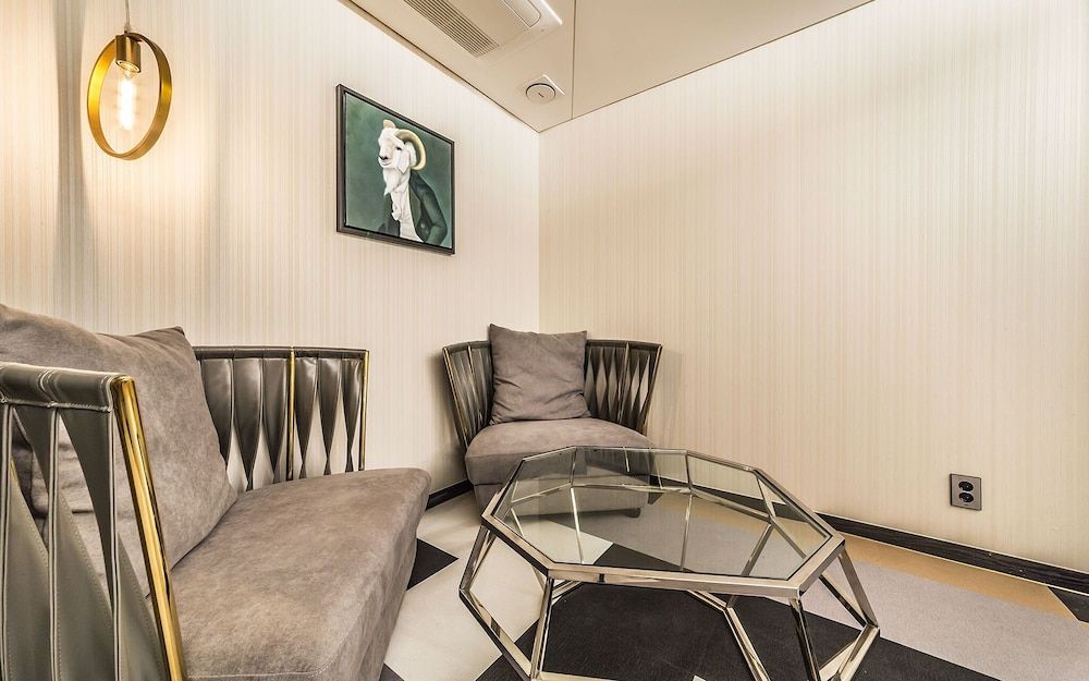 Sadang Metro21 Room (VIP (large whirlpool LG Styler/Netfli) 18