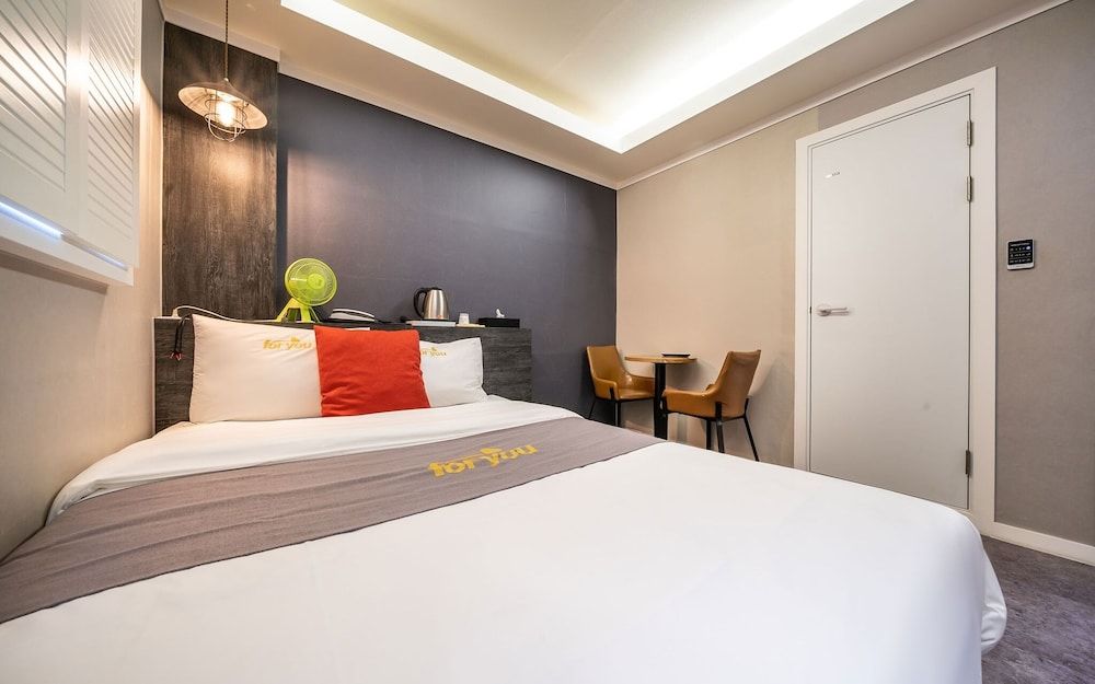 Yeongdeungpo For U Room (Deluxe (PC/Netflix)) 2