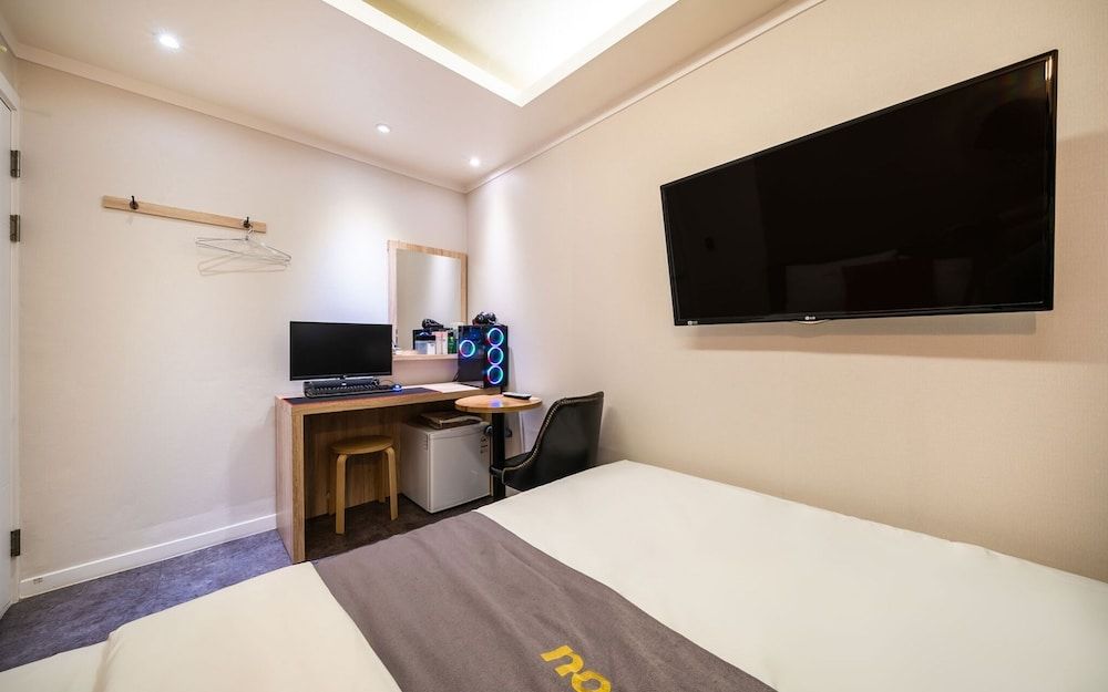 Yeongdeungpo For U Room (Standard (PC/Netflix)) 12