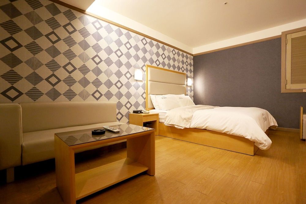 Yeouido Rada Room (Standard Room) 8