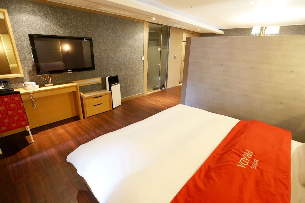 undefined Yeouido Rada 6