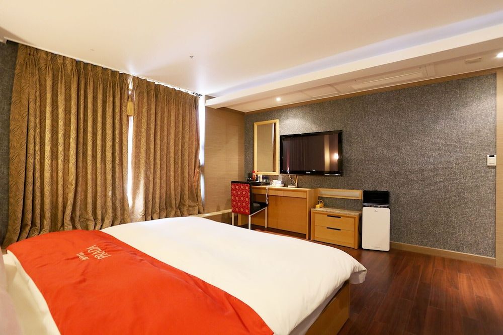 undefined Yeouido Rada 4