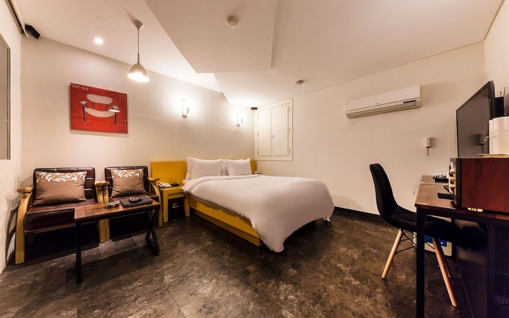 undefined Seocho Hotel ART 4