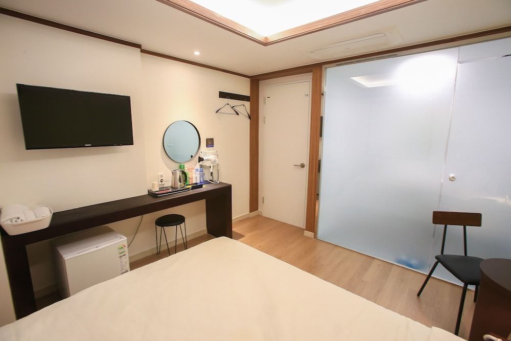 undefined Seocho Denver 9