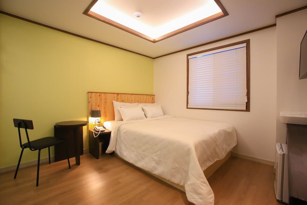 undefined Seocho Denver 4