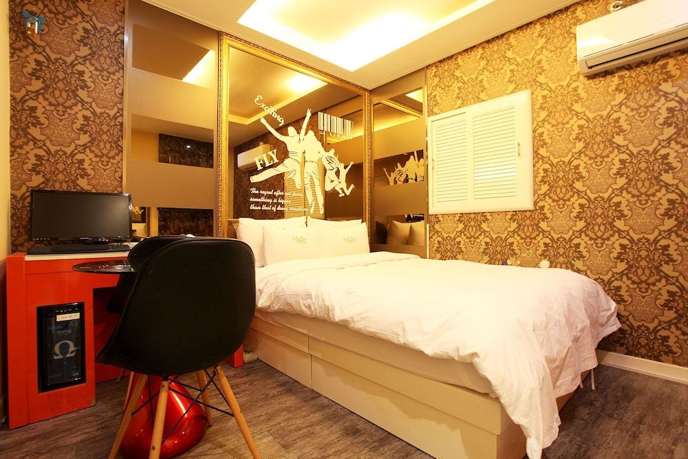 undefined Noryangjin Nix 8