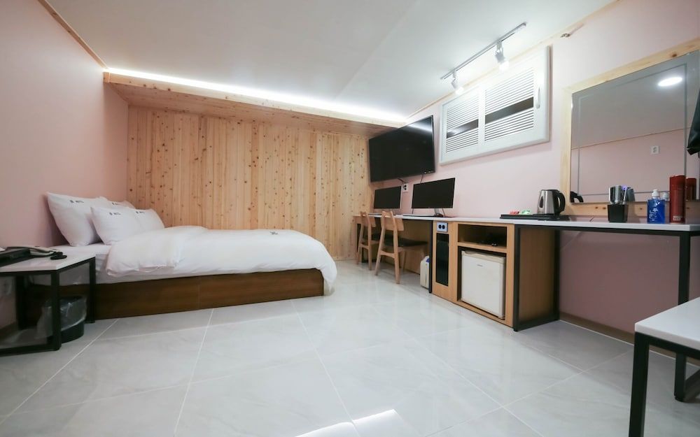 Noryangjin Nstay Room (Special Room 2 PC (All OTT Service Av) 7