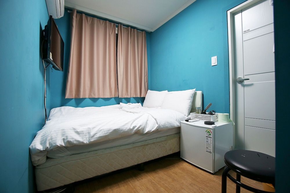 undefined Hongdae A-ray 3