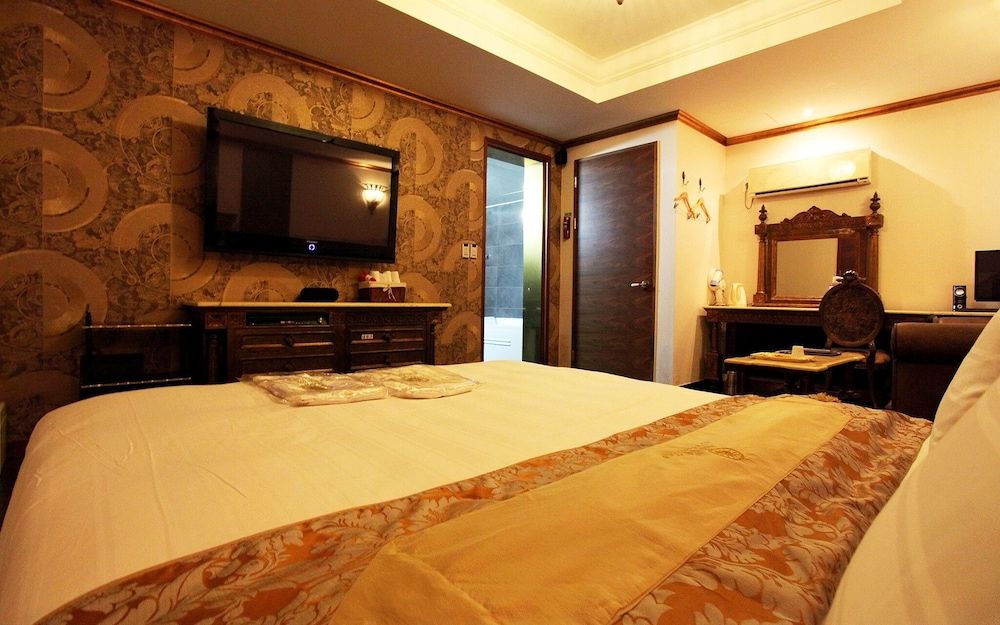 Changdong Versaille Room (Special Room) 13