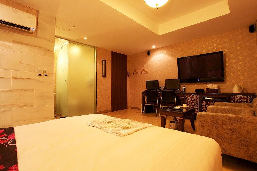 Changdong Versaille Room (Standard Room) 26