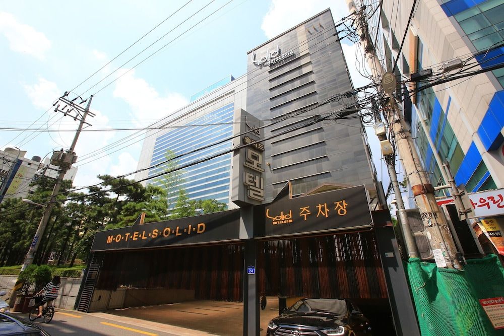 undefined Suyu Solid Hotel 4