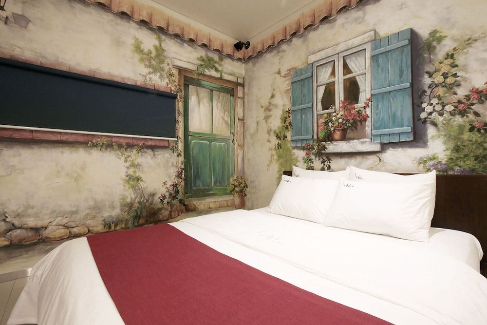 Suyu Solid Hotel Room (Special room (Netflix available)) 6