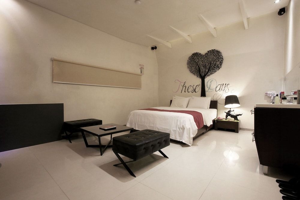 Suyu Solid Hotel Room (Special room (Netflix available)) 12