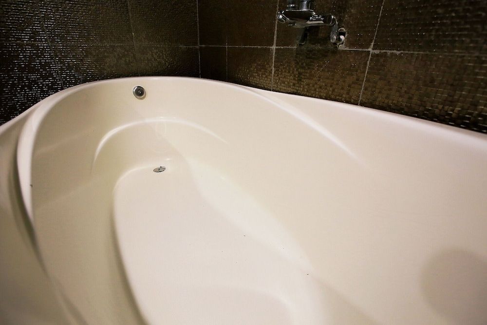 Suyu Solid Hotel Room (Standard room (Netflix available)) 26