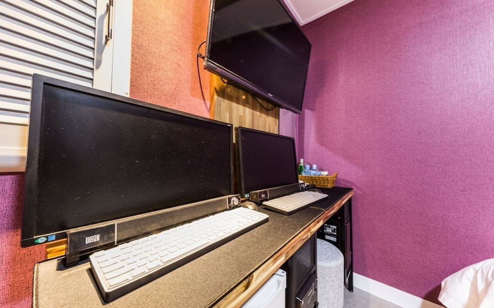 Yongsan Sharp Hotel Room (Special Room) 4