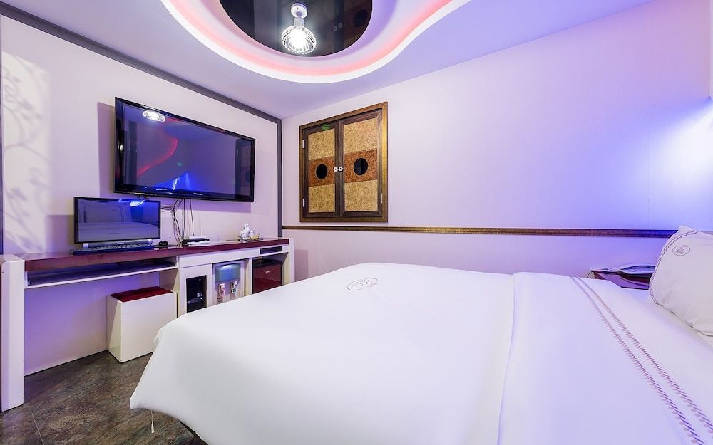 undefined Suyu Palace Hotel 4