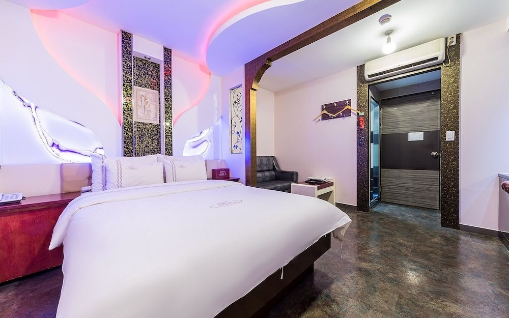 undefined Suyu Palace Hotel 5