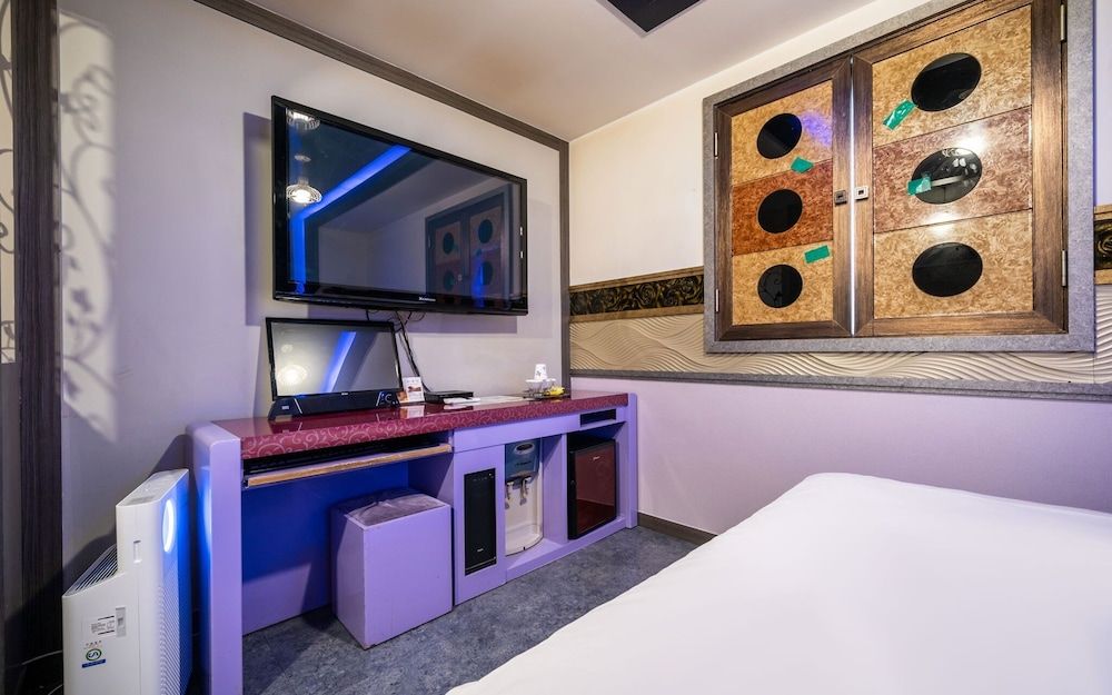 Suyu Palace Hotel Room (General room-physical identification ) 15