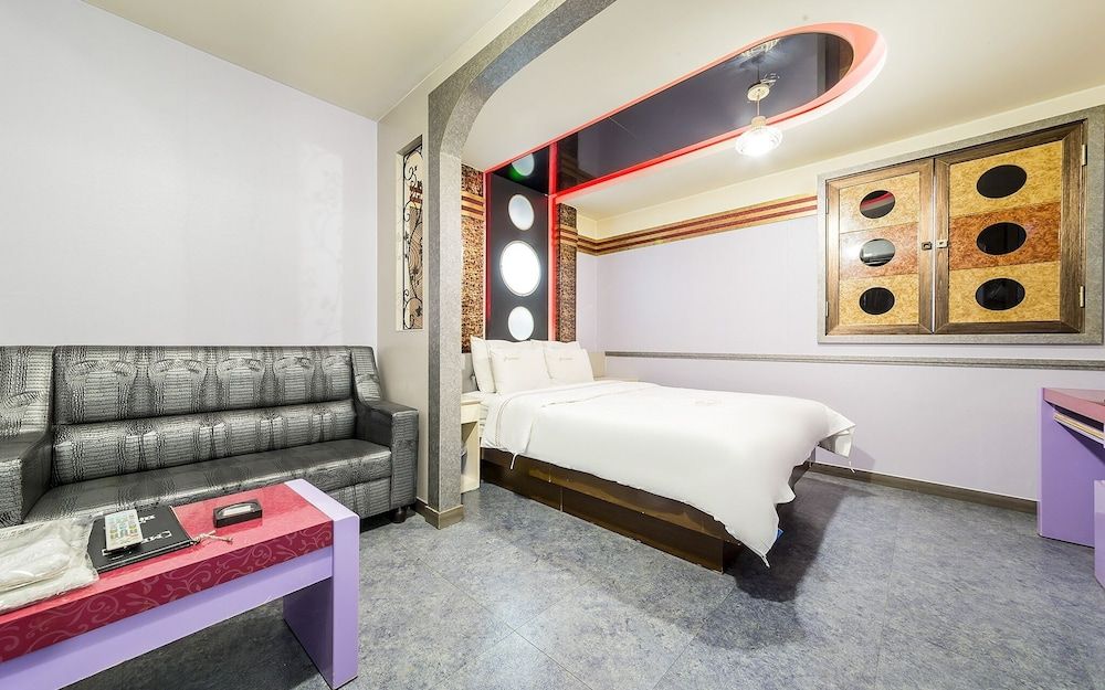 undefined Suyu Palace Hotel 10