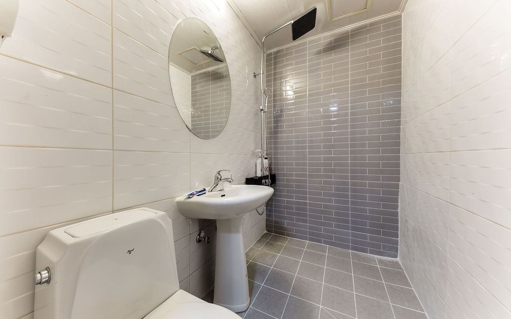 undefined Cheonho M 10