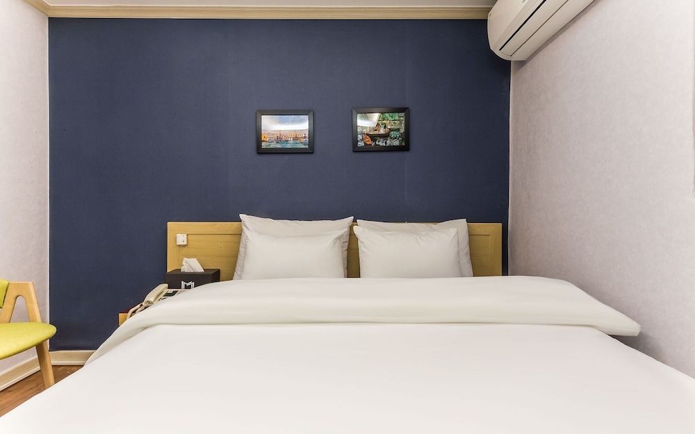 undefined Cheonho M 9