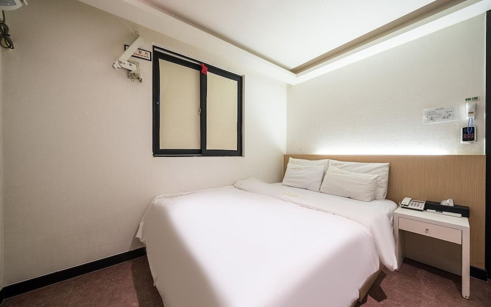 undefined Jongno Nova 9