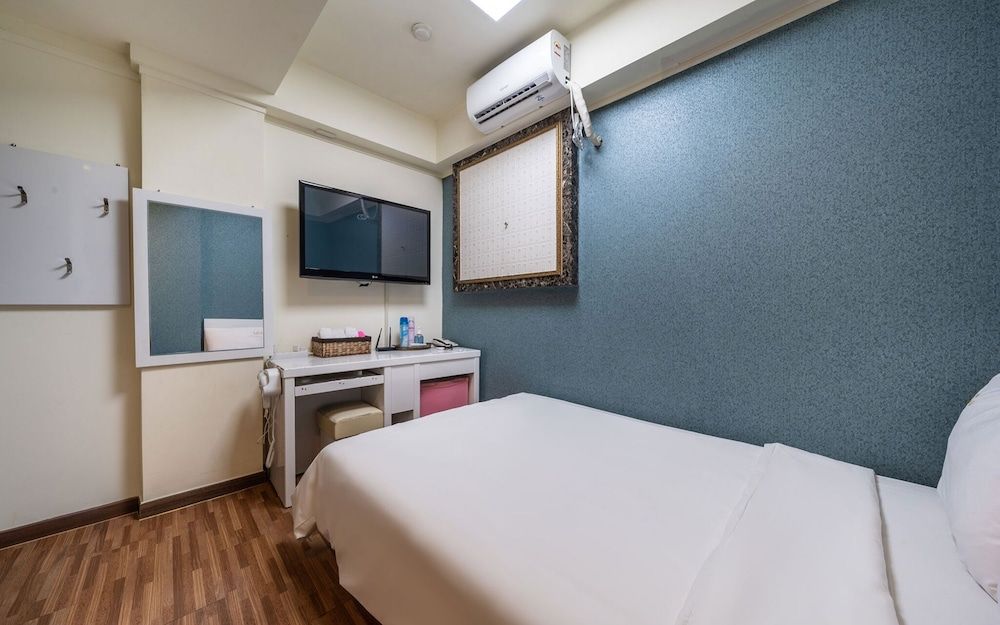 undefined Nonhyeon Hyu 5